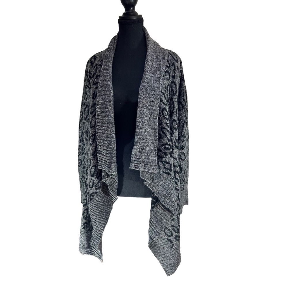 Leopard Print open sweater Size M Black Grey